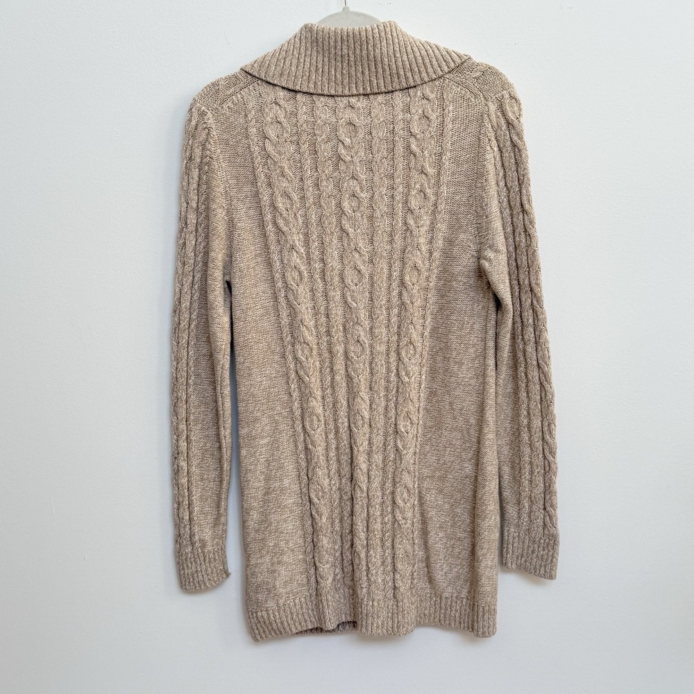 L.L. Bean Cable Knit Fisherman Cardigan Sweater Beige Cotton Button Front M - Picture 6 of 8